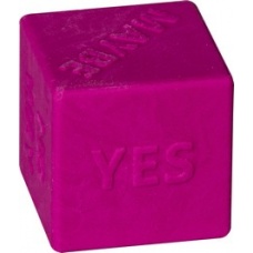 Gomme Cubie en forme de dé pink